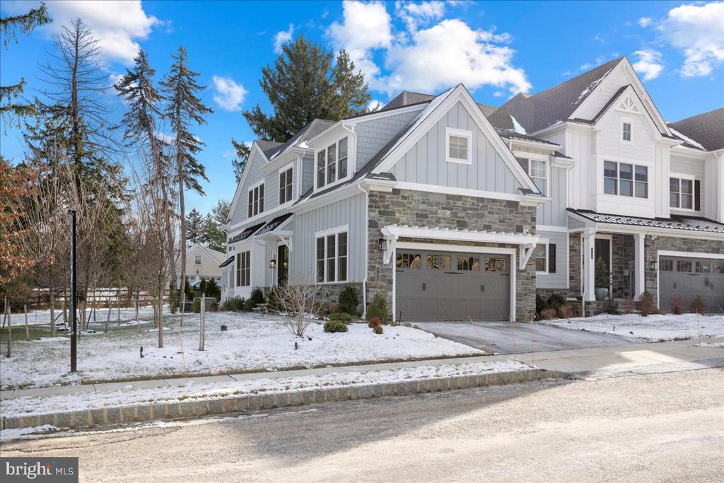 6200 ARGOS DRIVE