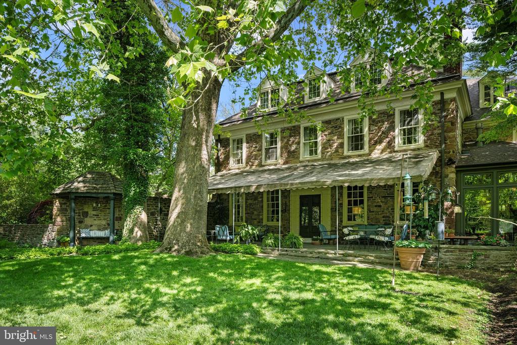 805 EVANS ROAD