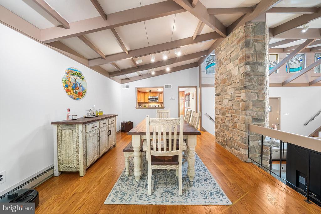 190 PINE TREE ROAD