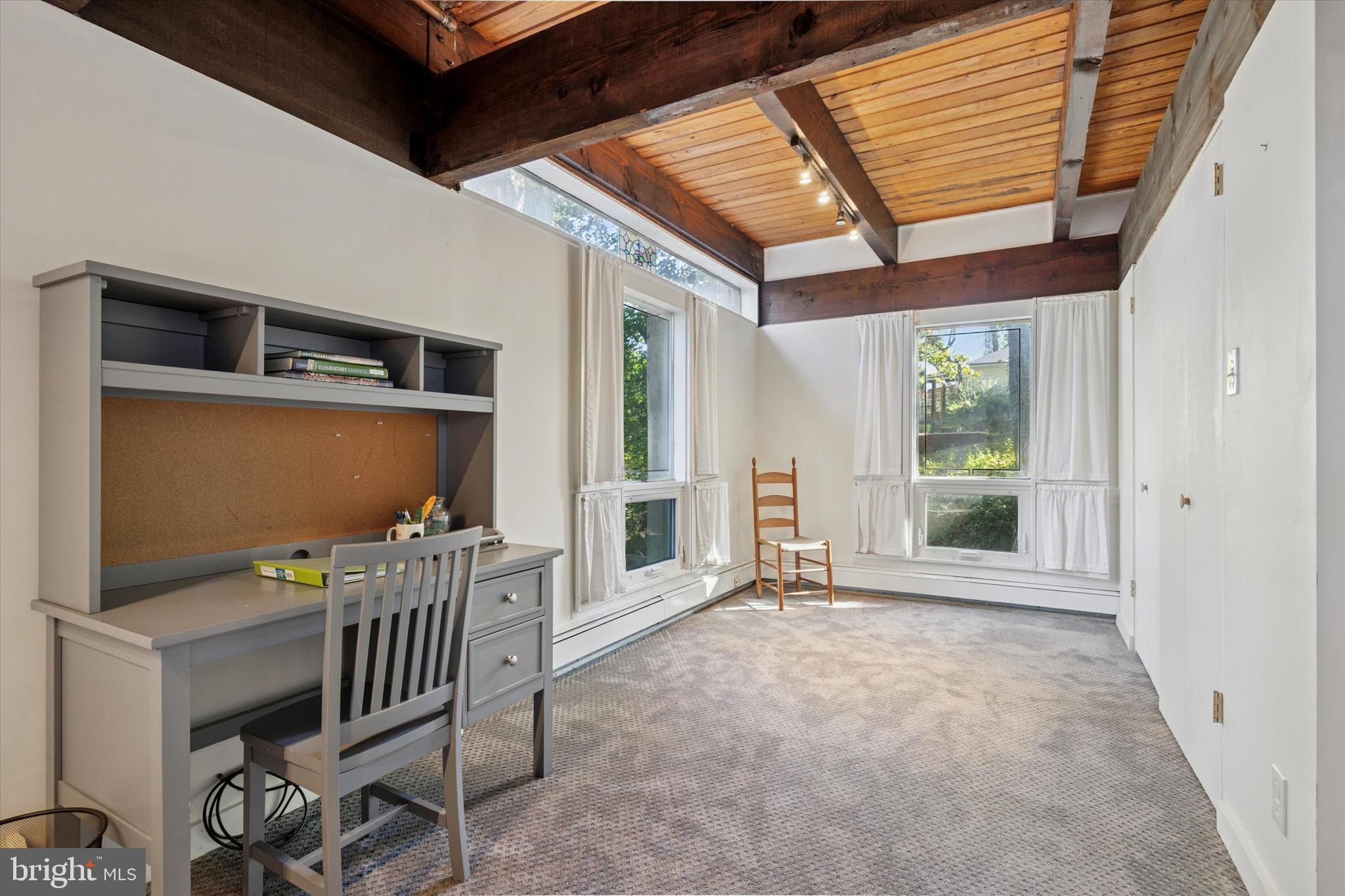 1430 HOPELAND ROAD