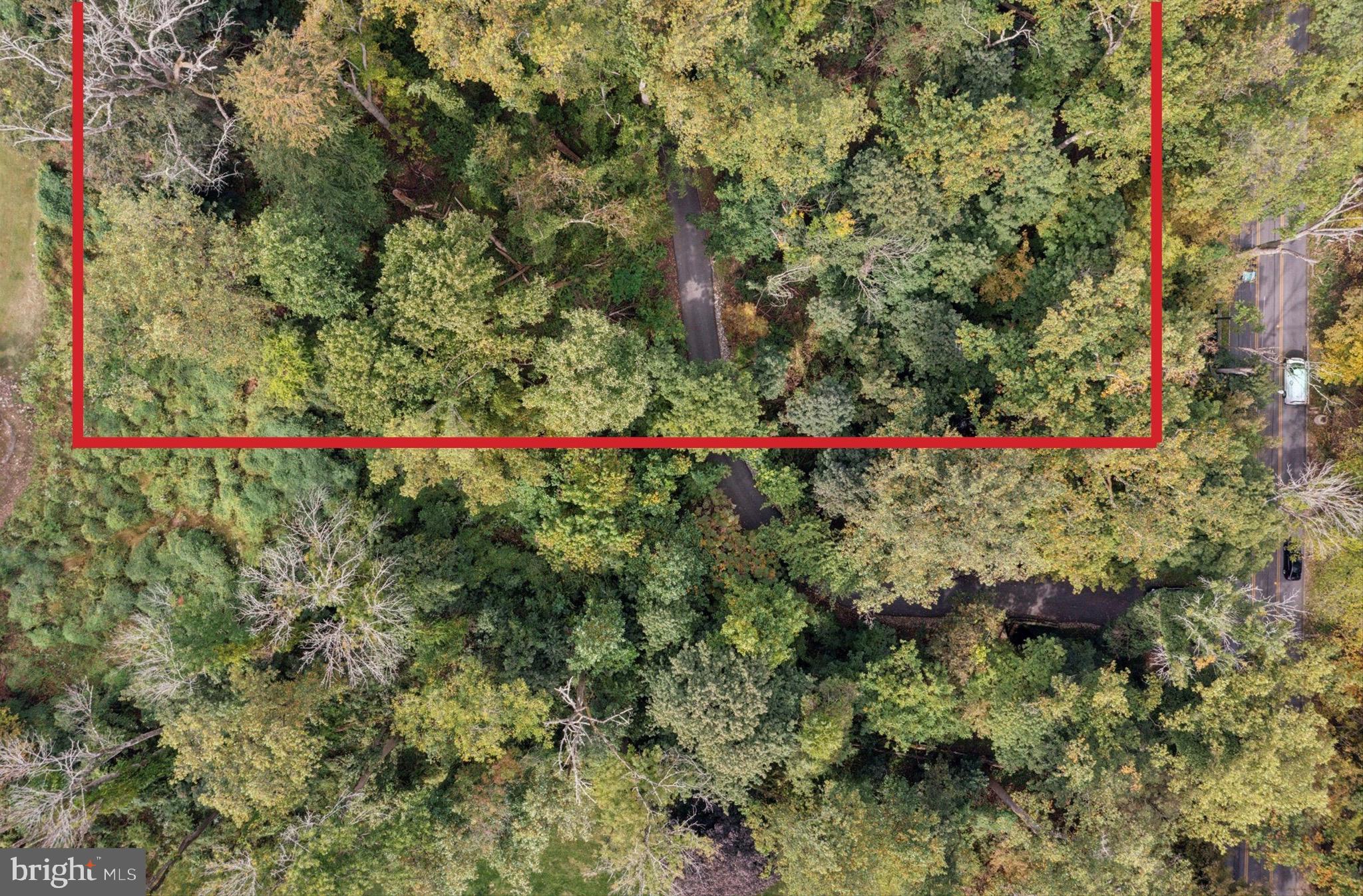 1968 W MONTGOMERY AVENUE