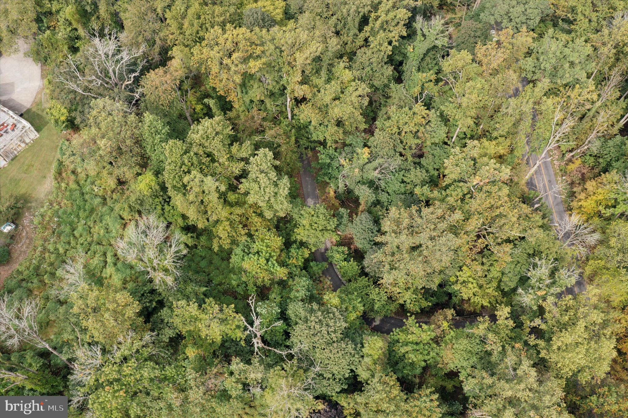 1968 W MONTGOMERY AVENUE