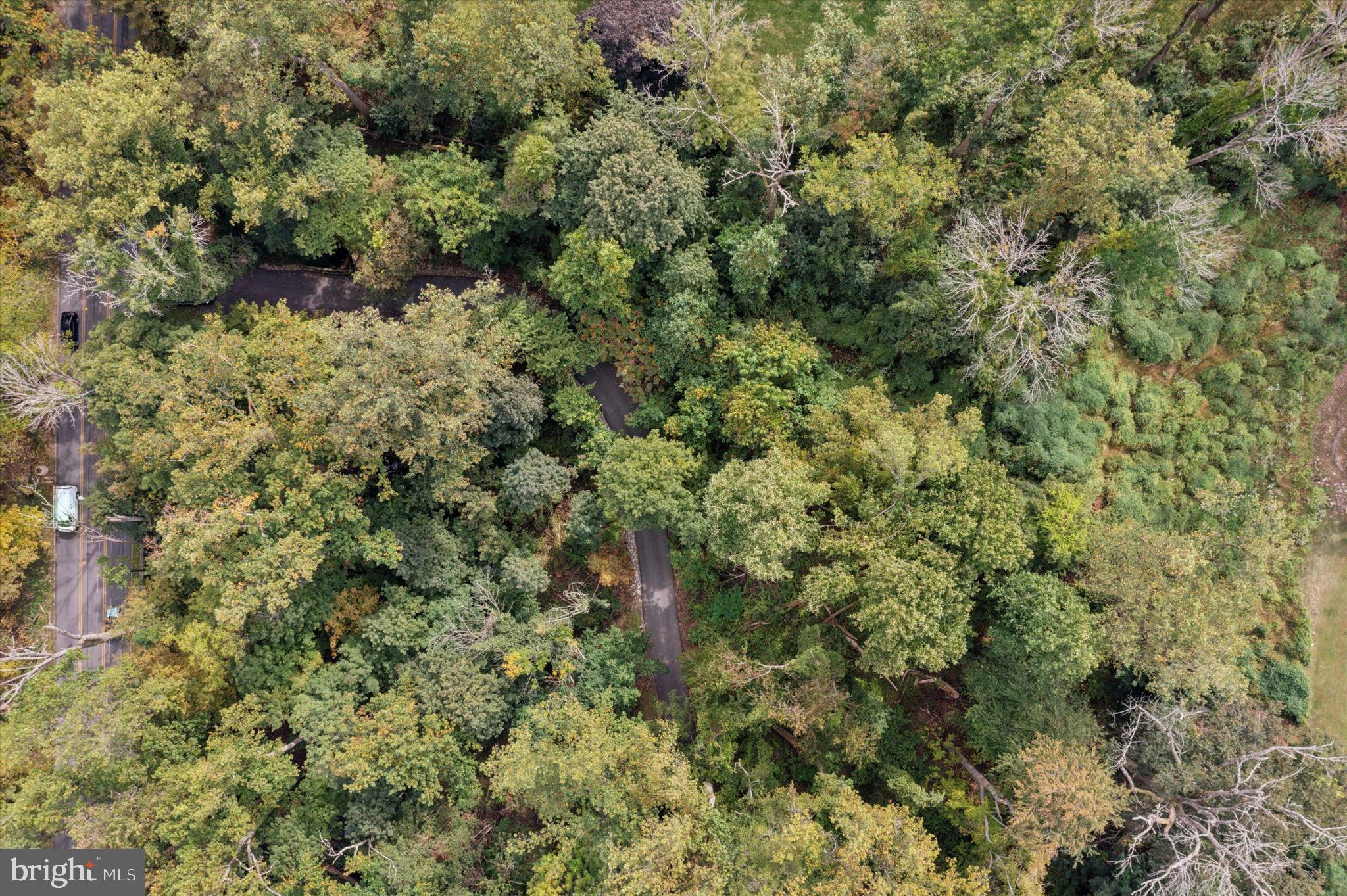 1968 W MONTGOMERY AVENUE