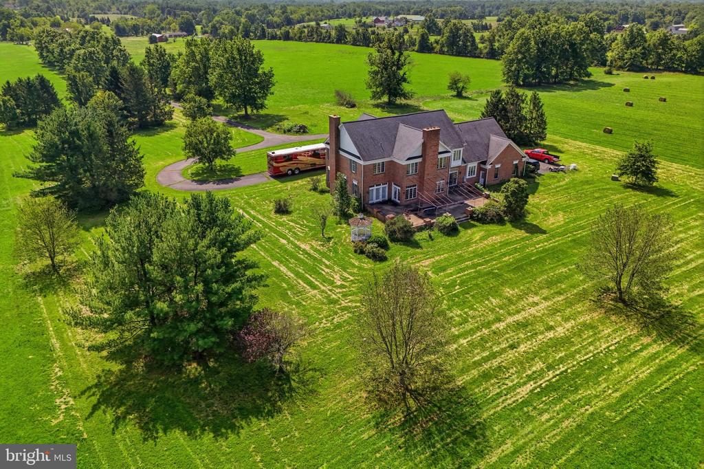 220 SASSAMANSVILLE ROAD