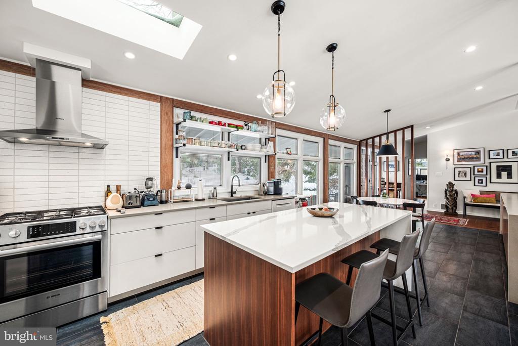 1424 FLAT ROCK ROAD