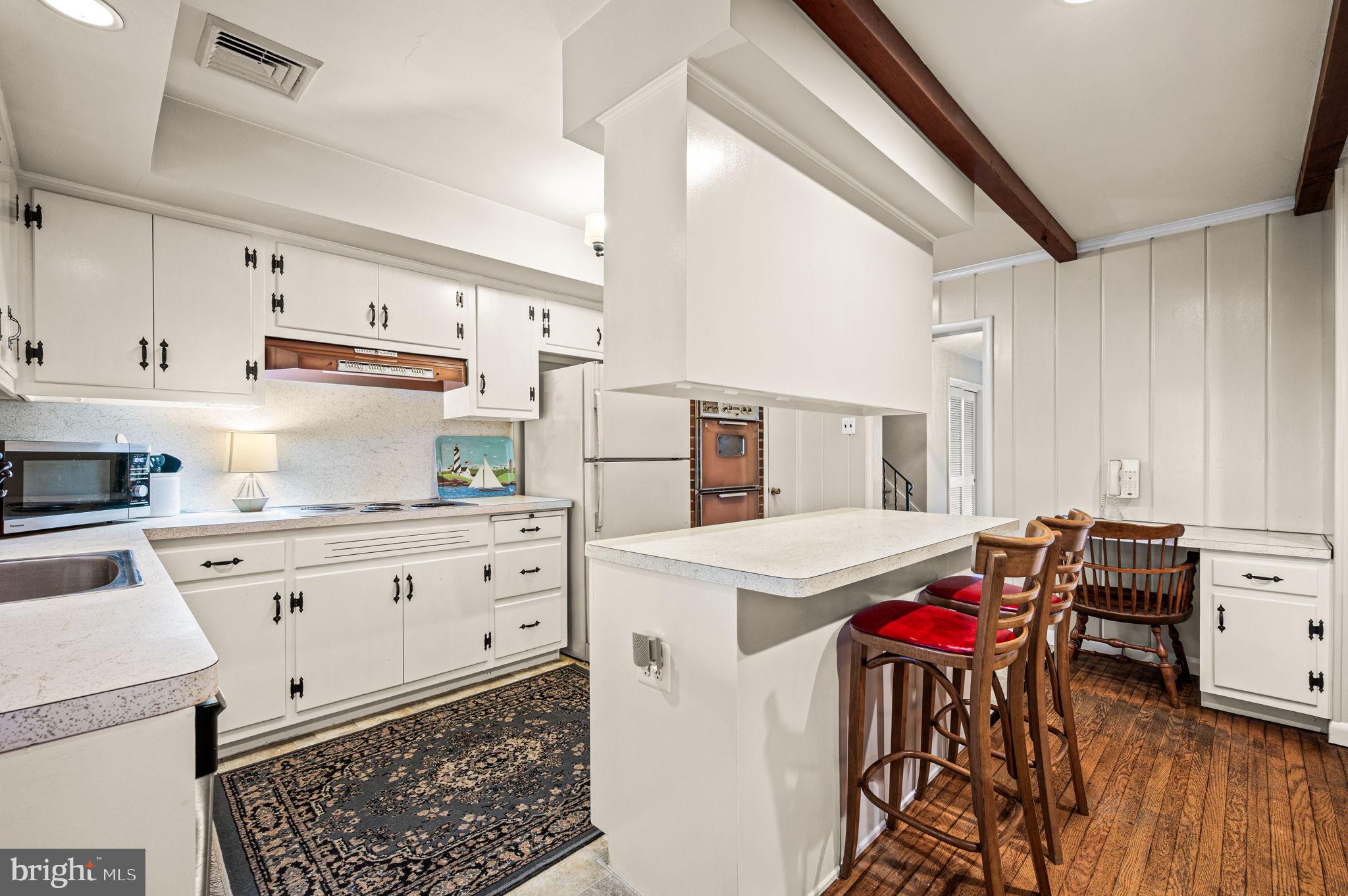4129 PRESIDENTIAL DRIVE