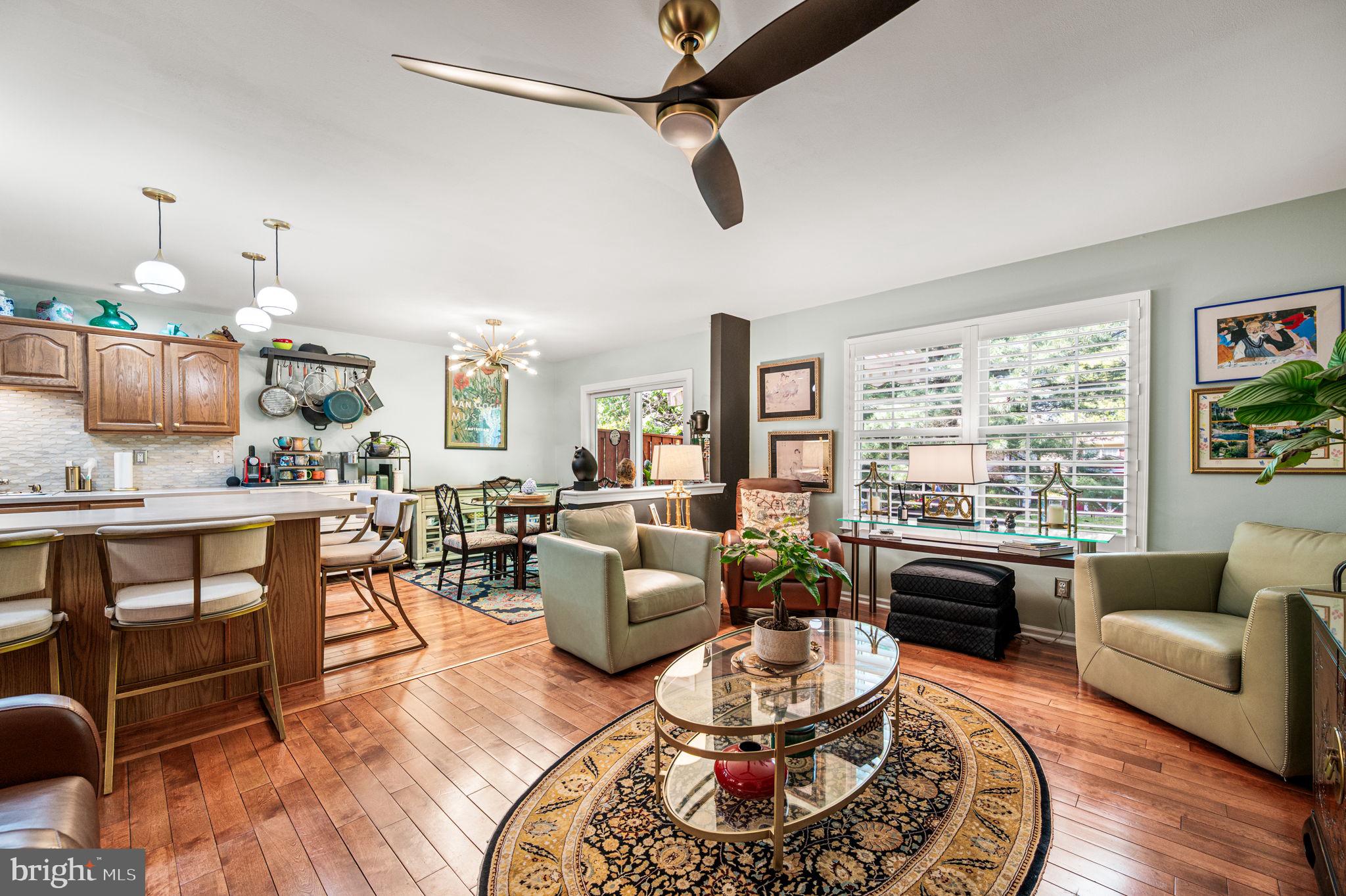 256 LARKSPUR LANE