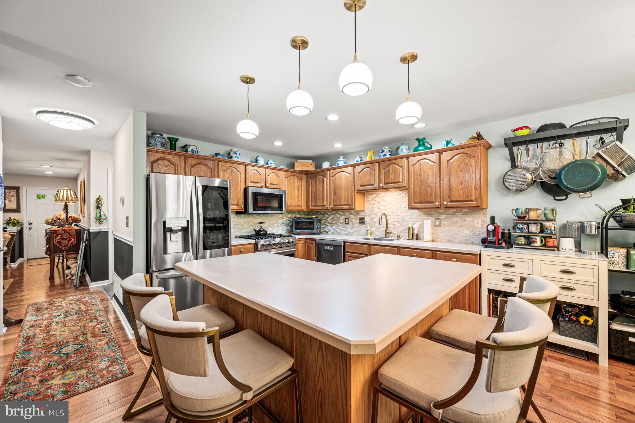 256 LARKSPUR LANE