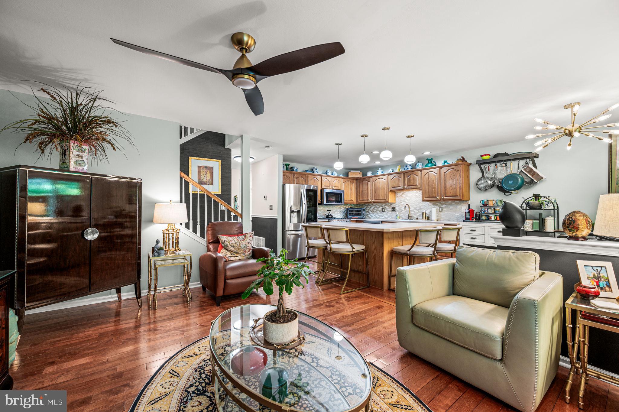 256 LARKSPUR LANE