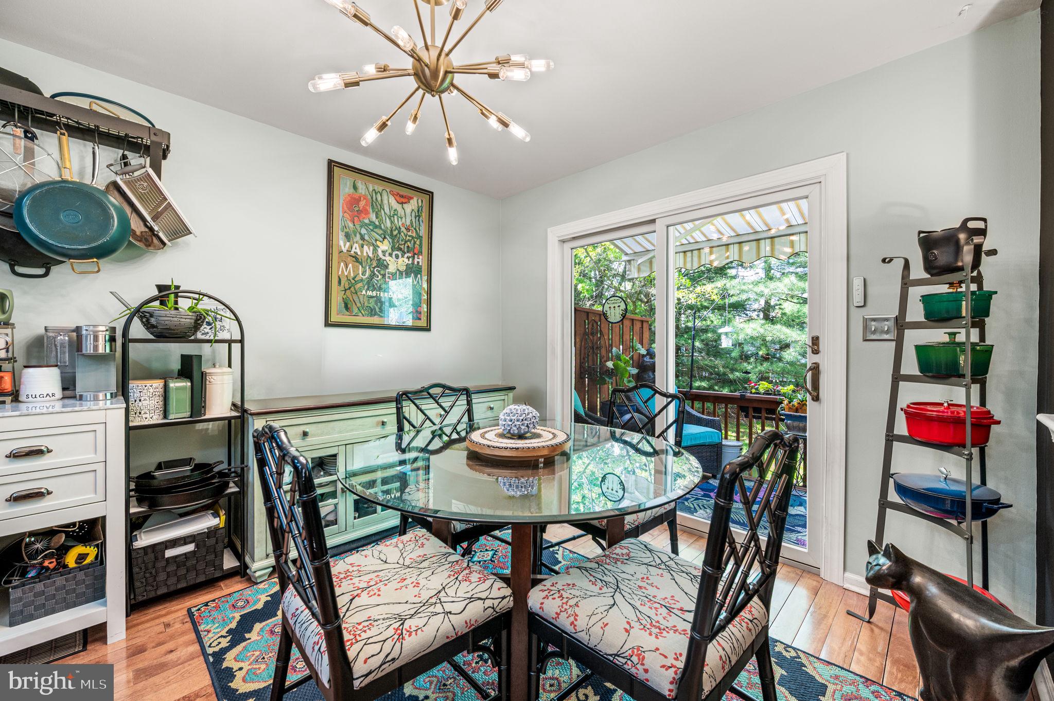 256 LARKSPUR LANE