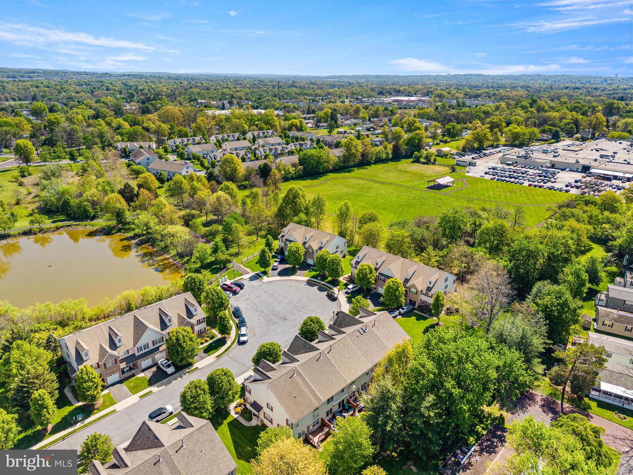 256 LARKSPUR LANE