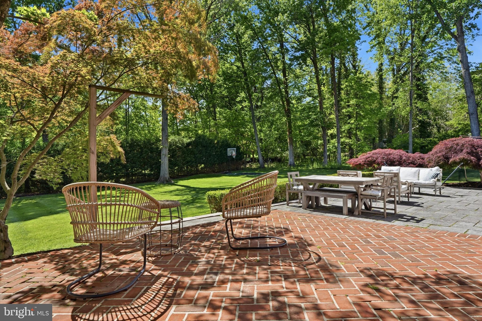 1234 FOREST HILL DRIVE