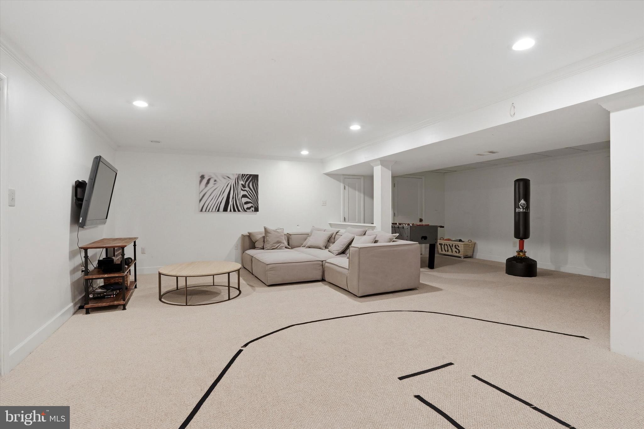 1234 FOREST HILL DRIVE