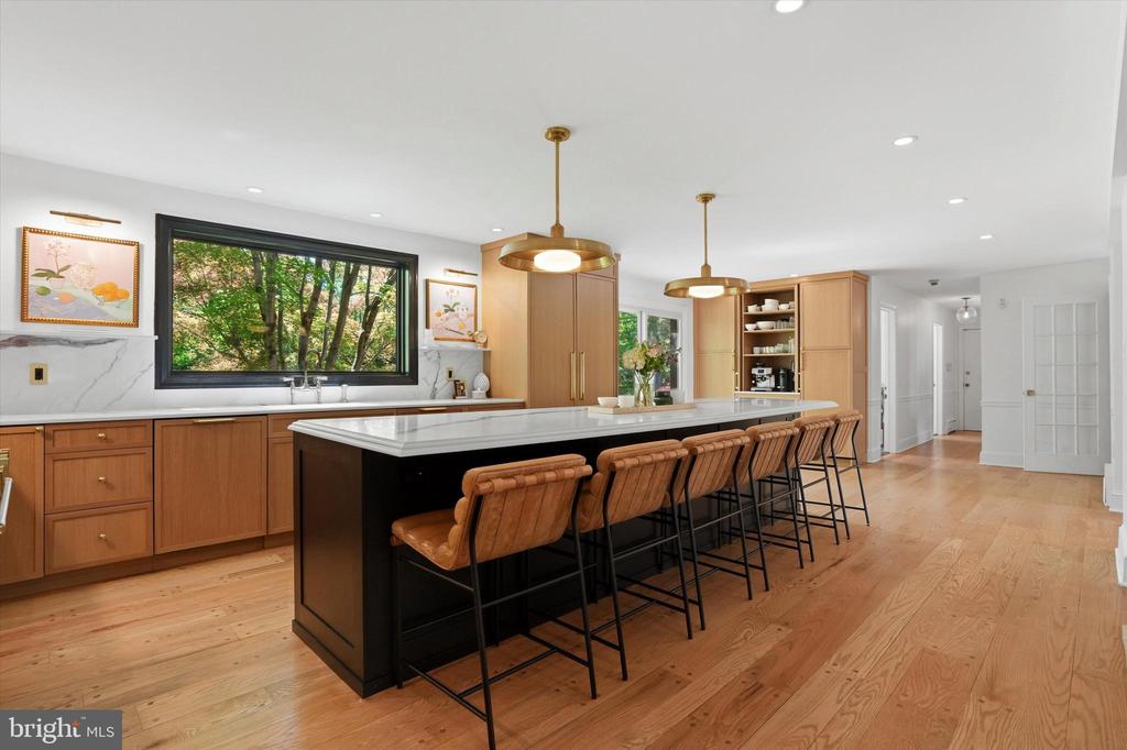 1234 FOREST HILL DRIVE