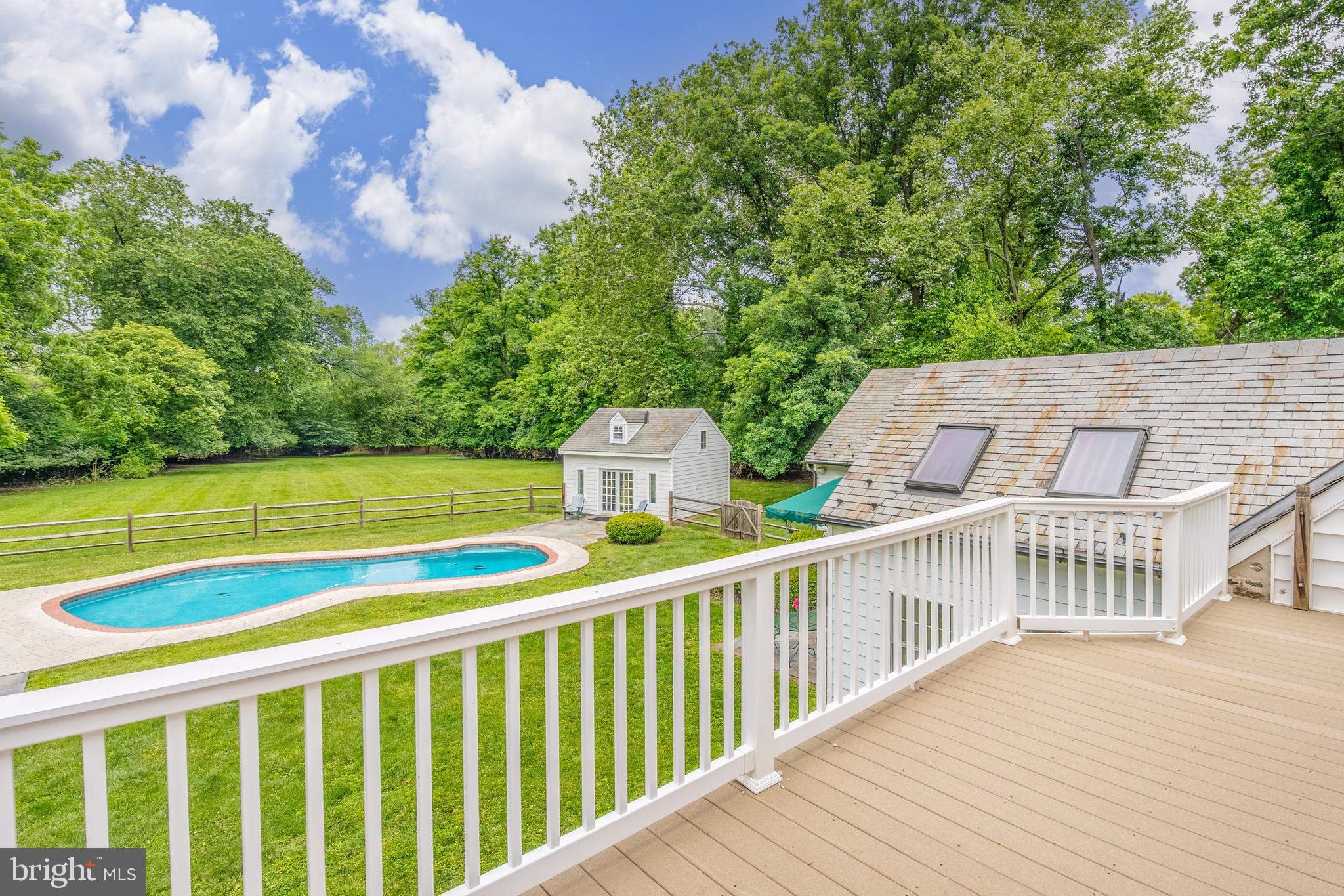107 E MILL ROAD