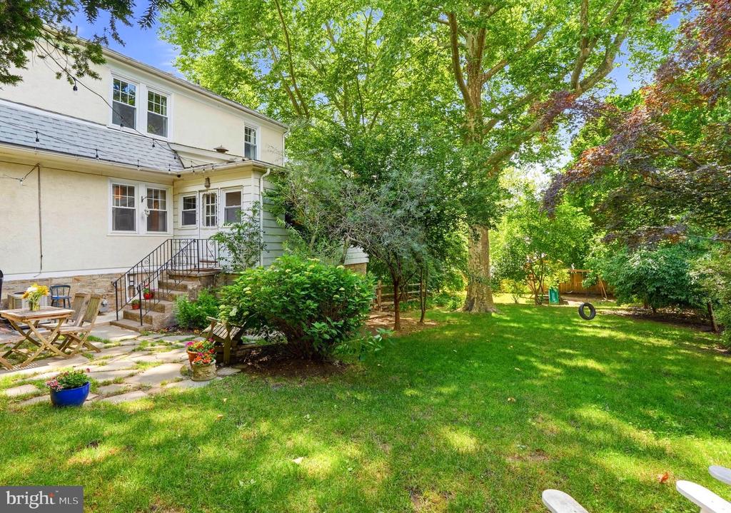 8 HEWETT ROAD