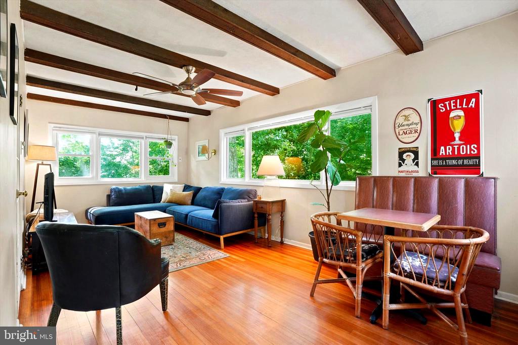 8 HEWETT ROAD