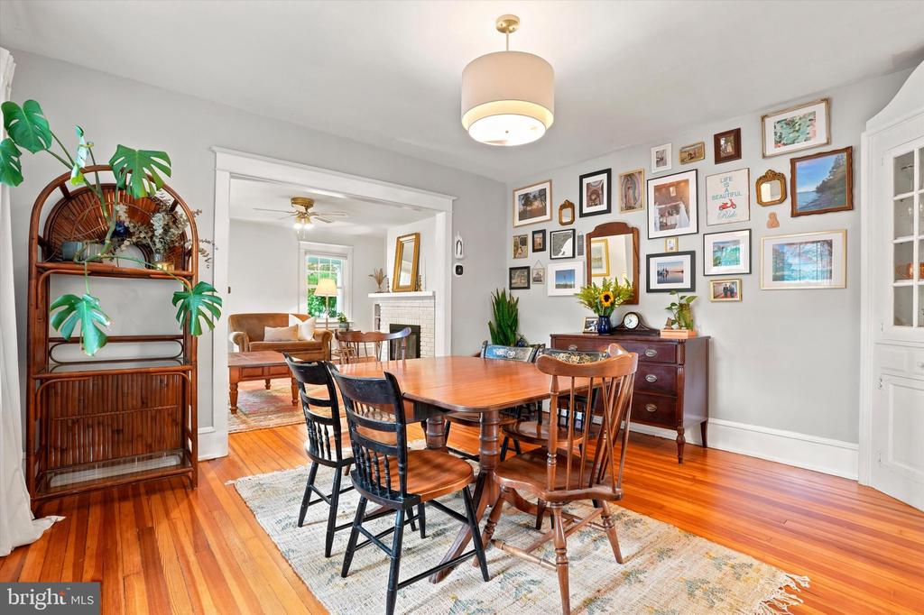 8 HEWETT ROAD