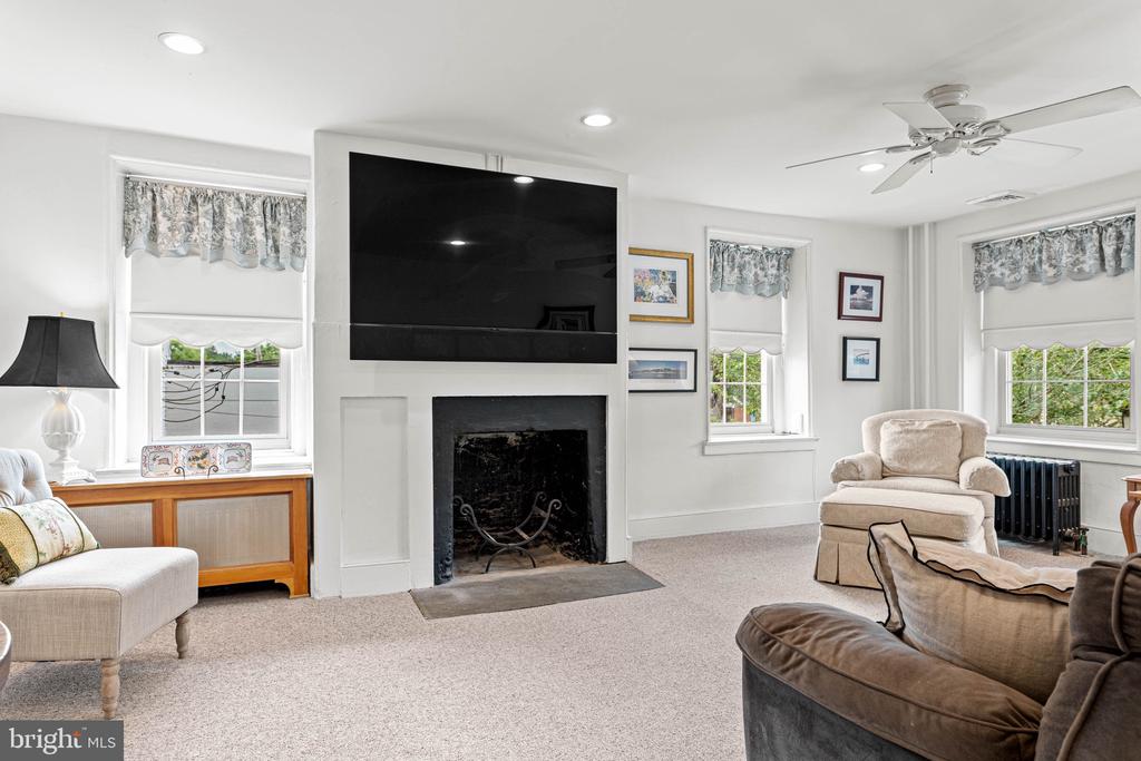 1510 BETHLEHEM PIKE AND 7 BYSHER AVENUE