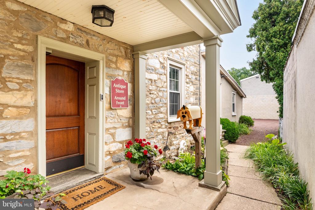 1510 BETHLEHEM PIKE AND 7 BYSHER AVENUE