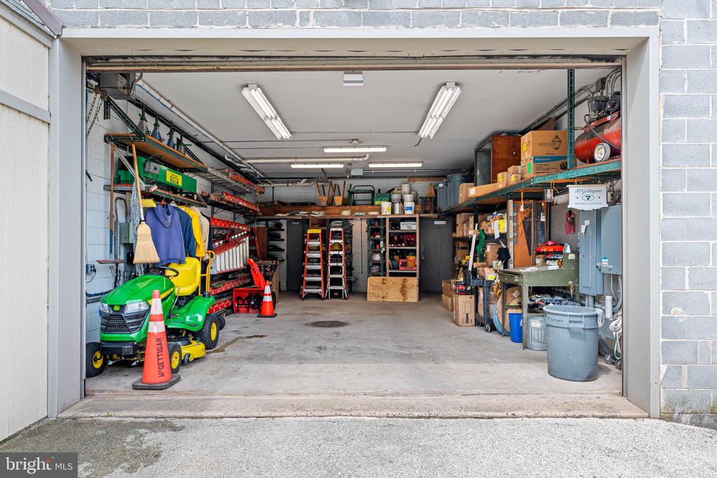 1510 BETHLEHEM PIKE AND 7 BYSHER AVENUE