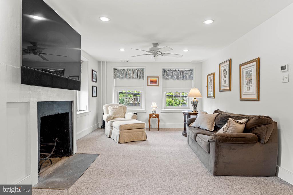 1510 BETHLEHEM PIKE AND 7 BYSHER AVENUE