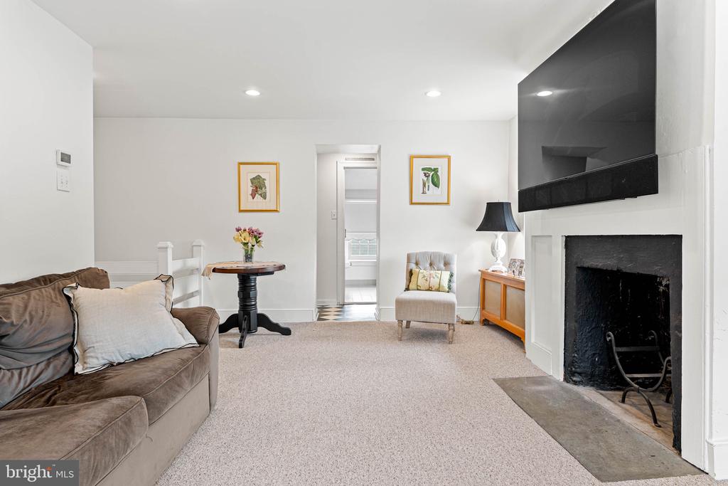 1510 BETHLEHEM PIKE AND 7 BYSHER AVENUE