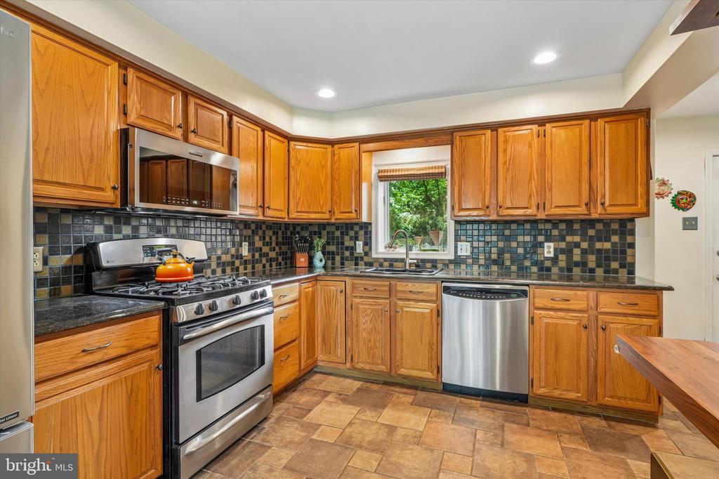 210 GLENDALOUGH ROAD