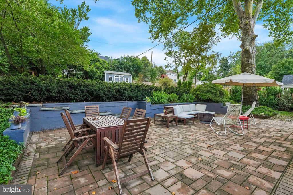 210 GLENDALOUGH ROAD
