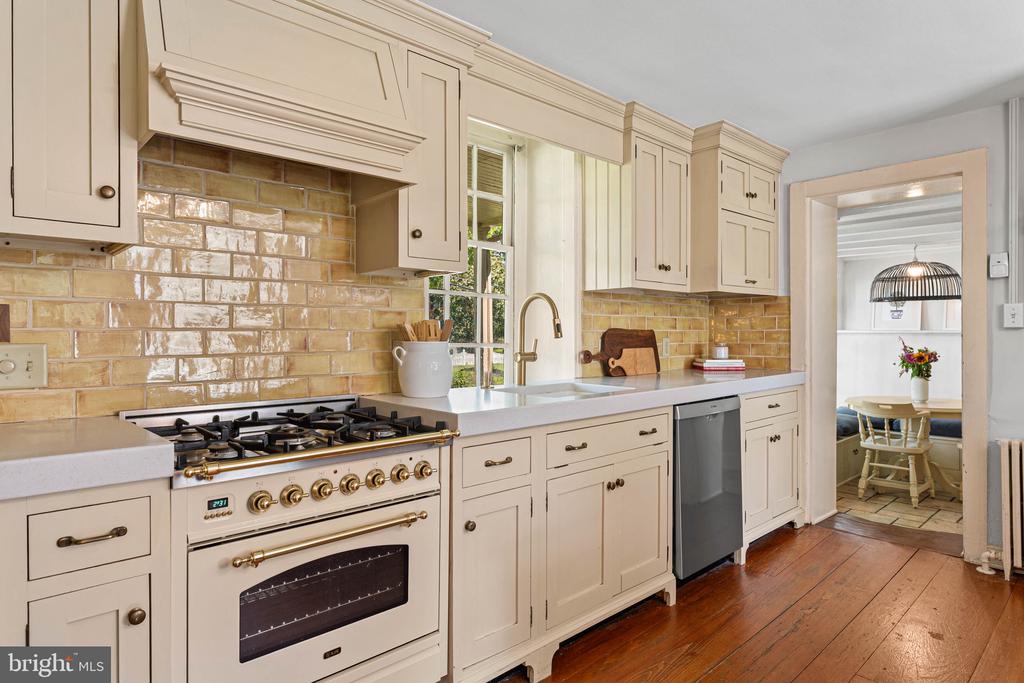 3141 SPRING MILL ROAD