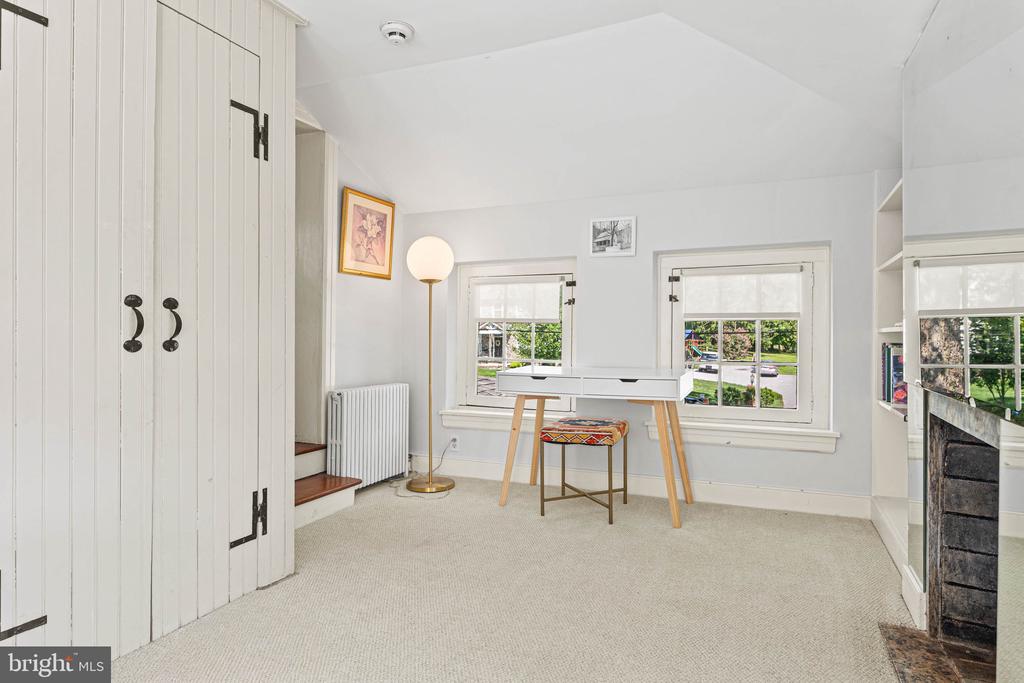 3141 SPRING MILL ROAD