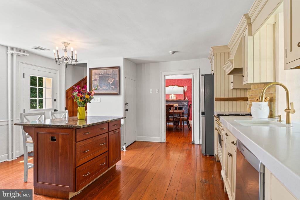3141 SPRING MILL ROAD