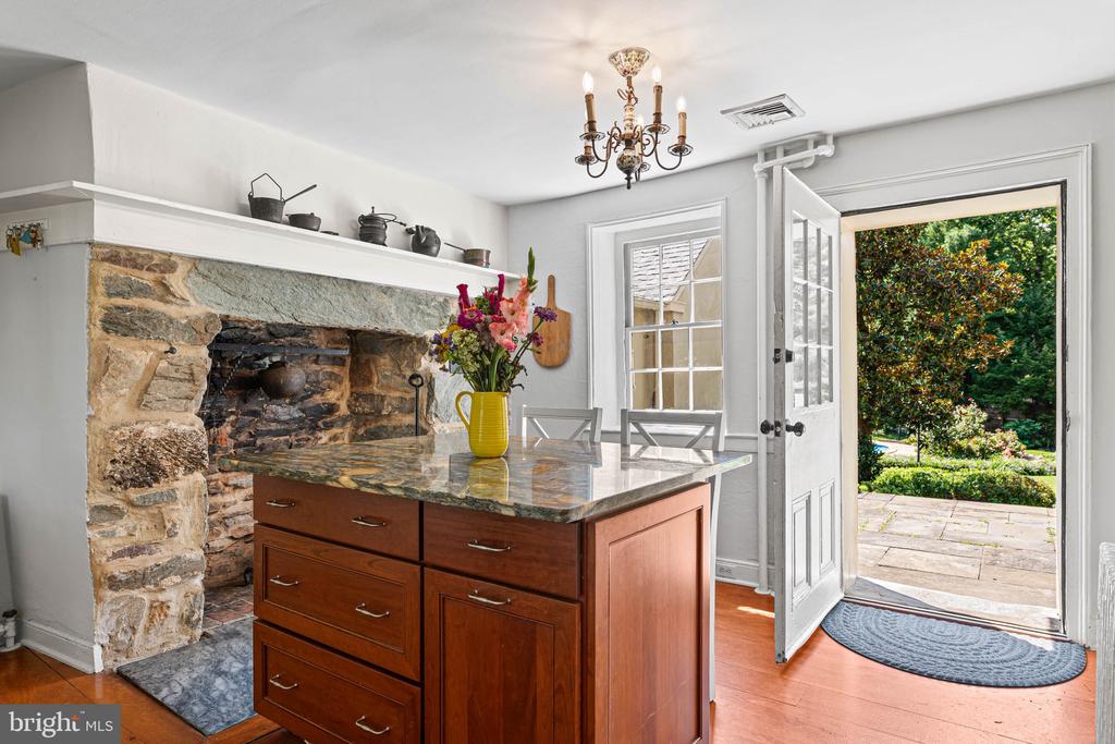3141 SPRING MILL ROAD
