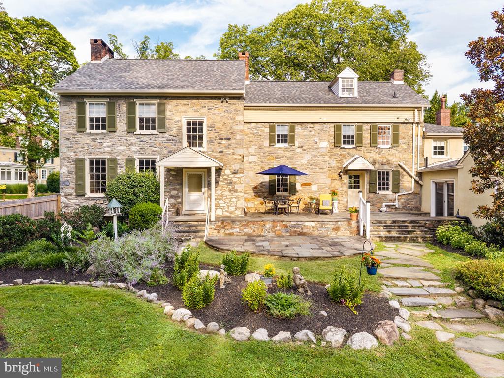 3141 SPRING MILL ROAD