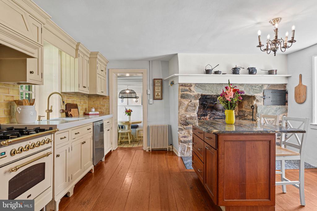3141 SPRING MILL ROAD