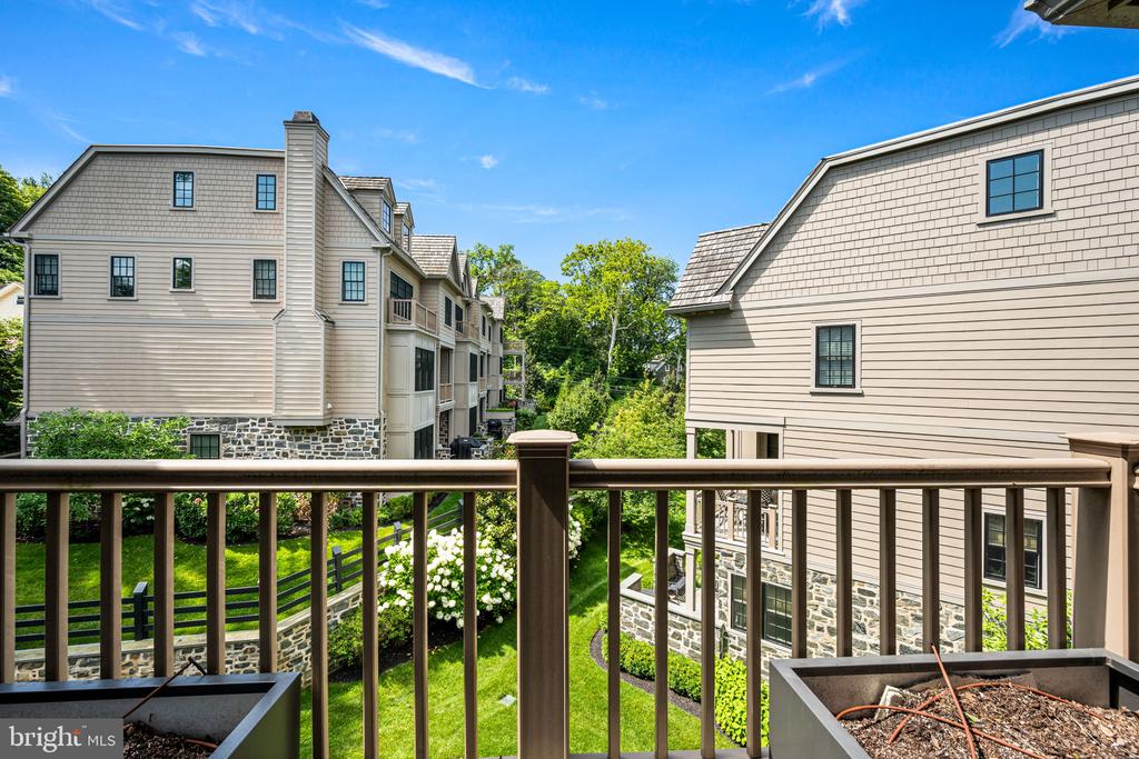 7 OVERLEA WAY Unit:           
