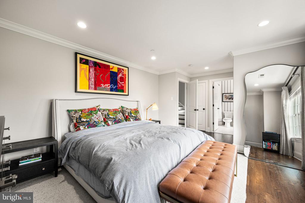 7 OVERLEA WAY Unit:           