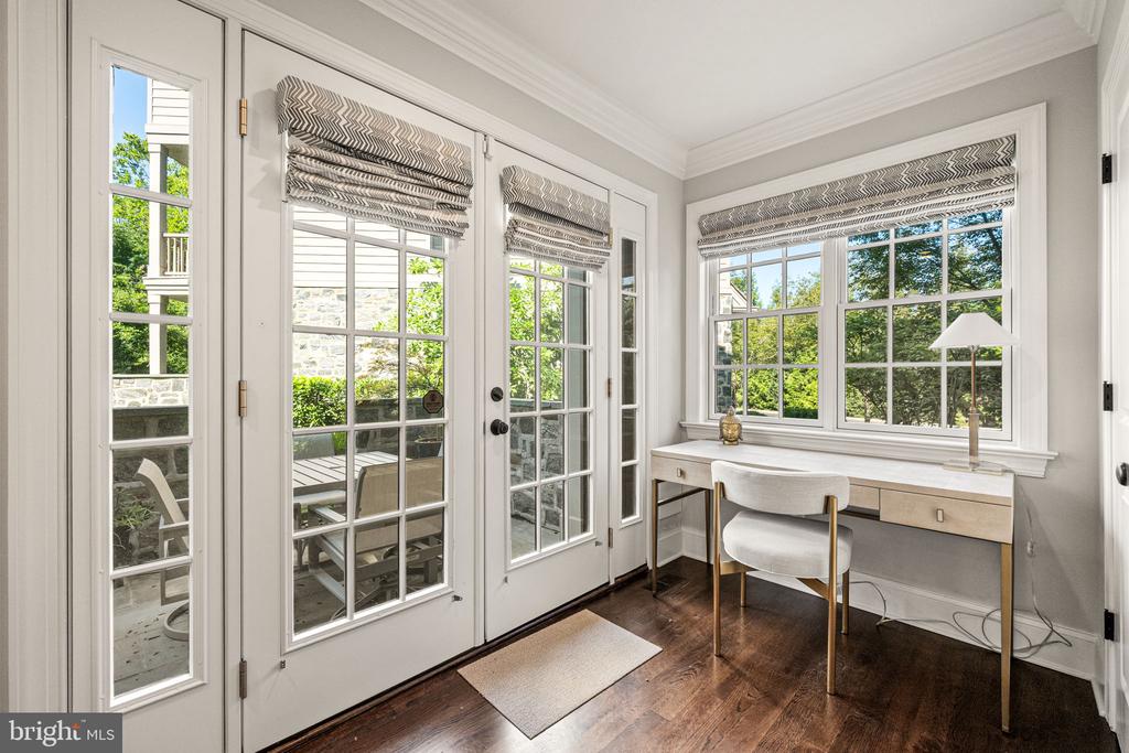 7 OVERLEA WAY Unit:           