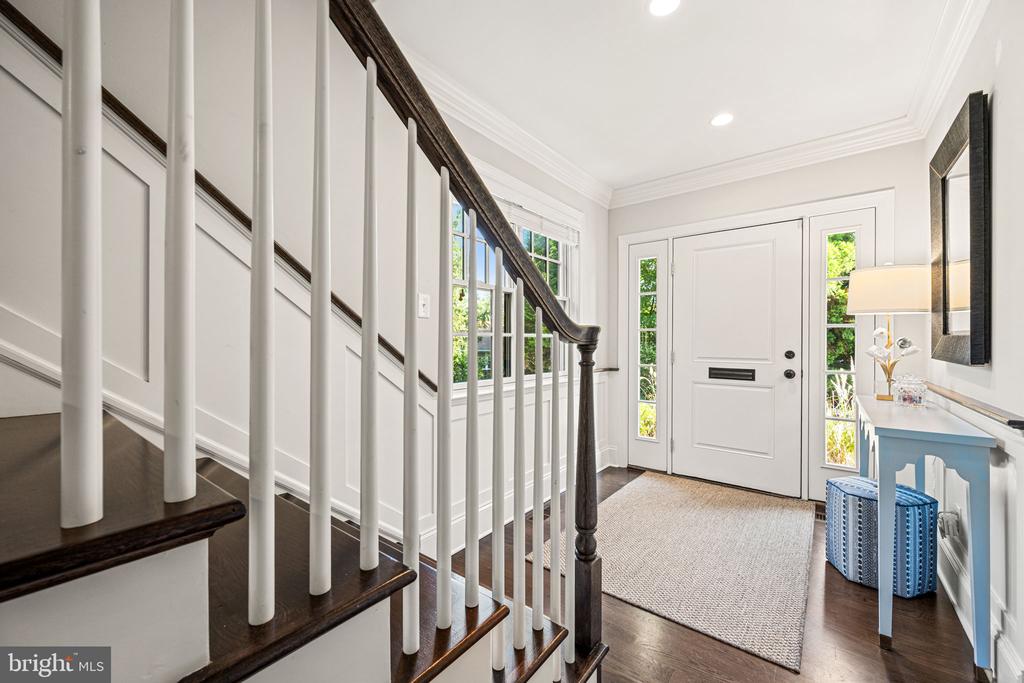 7 OVERLEA WAY Unit:           