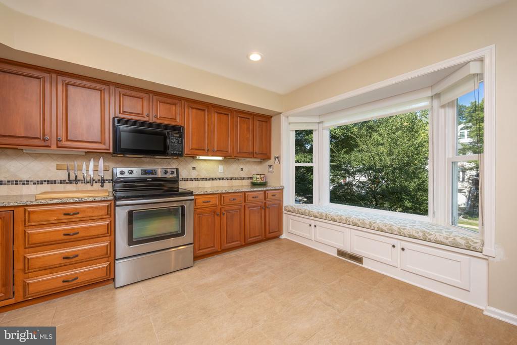 3054 MITCHELL COURT
