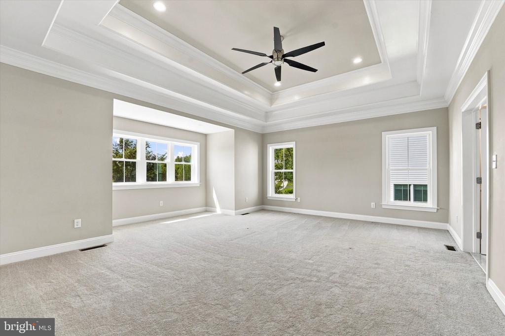 109 N LANDMARK LANE
