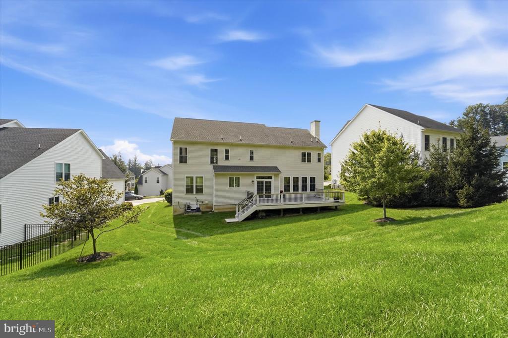 109 N LANDMARK LANE