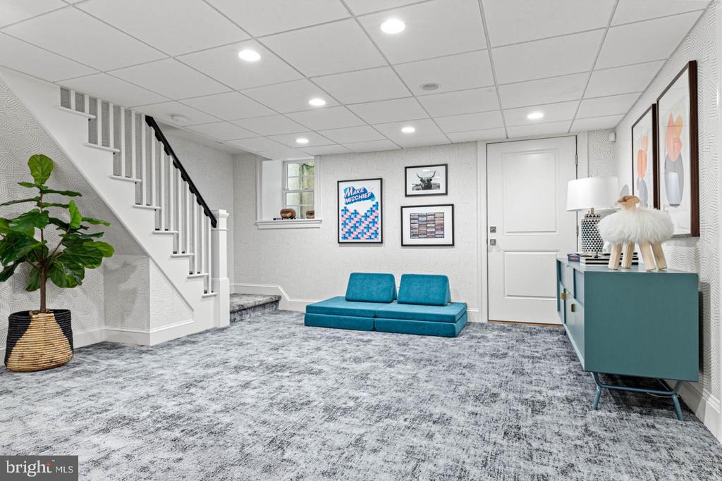 612 WINSFORD ROAD