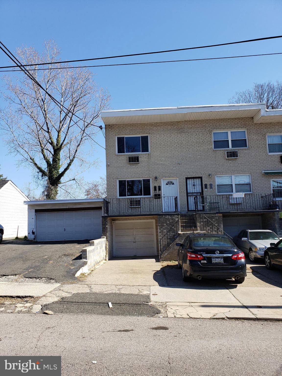 5911 N 10TH UNIT #1 STREET 1/2 1