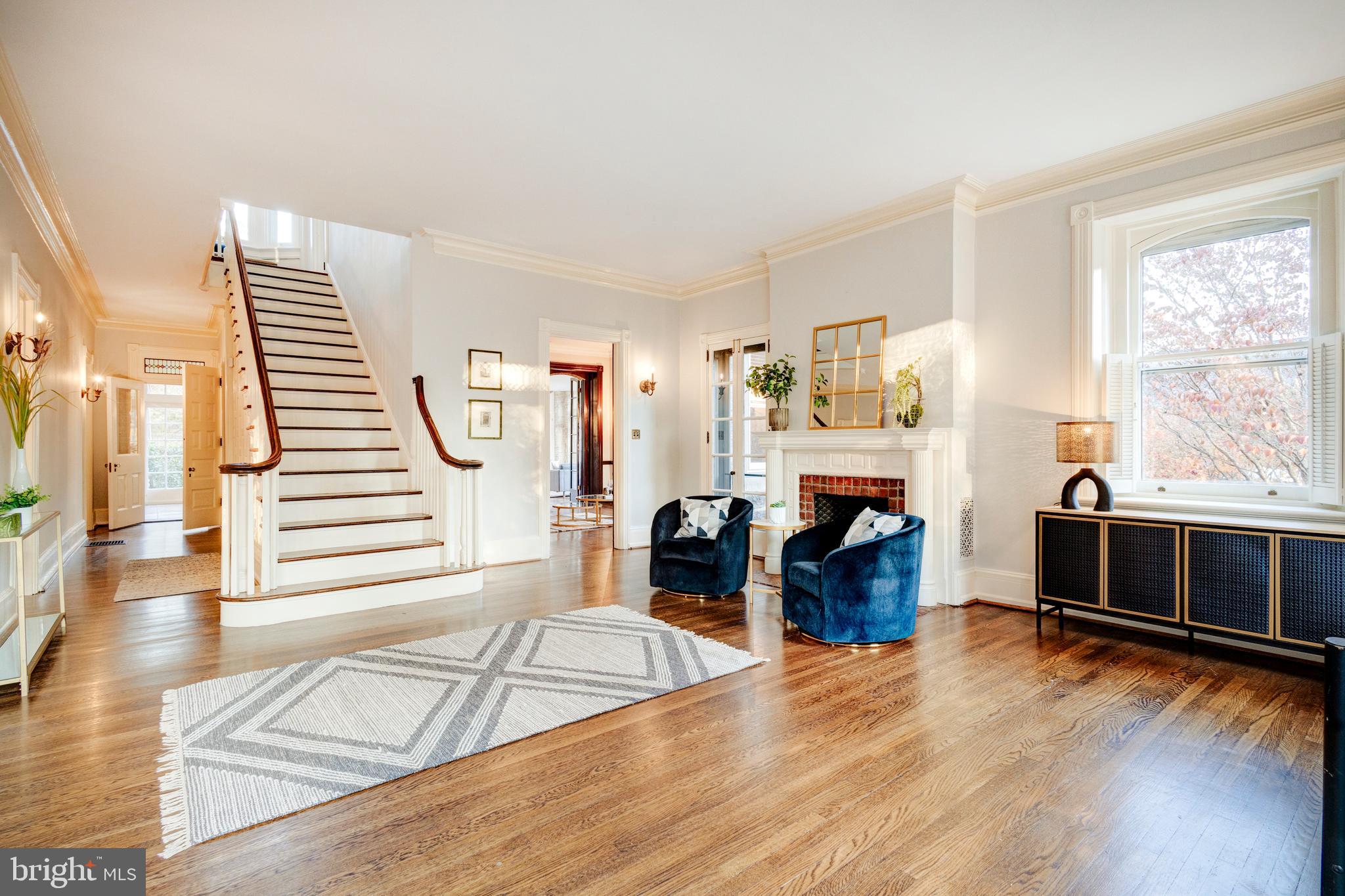 8133 SEMINOLE STREET