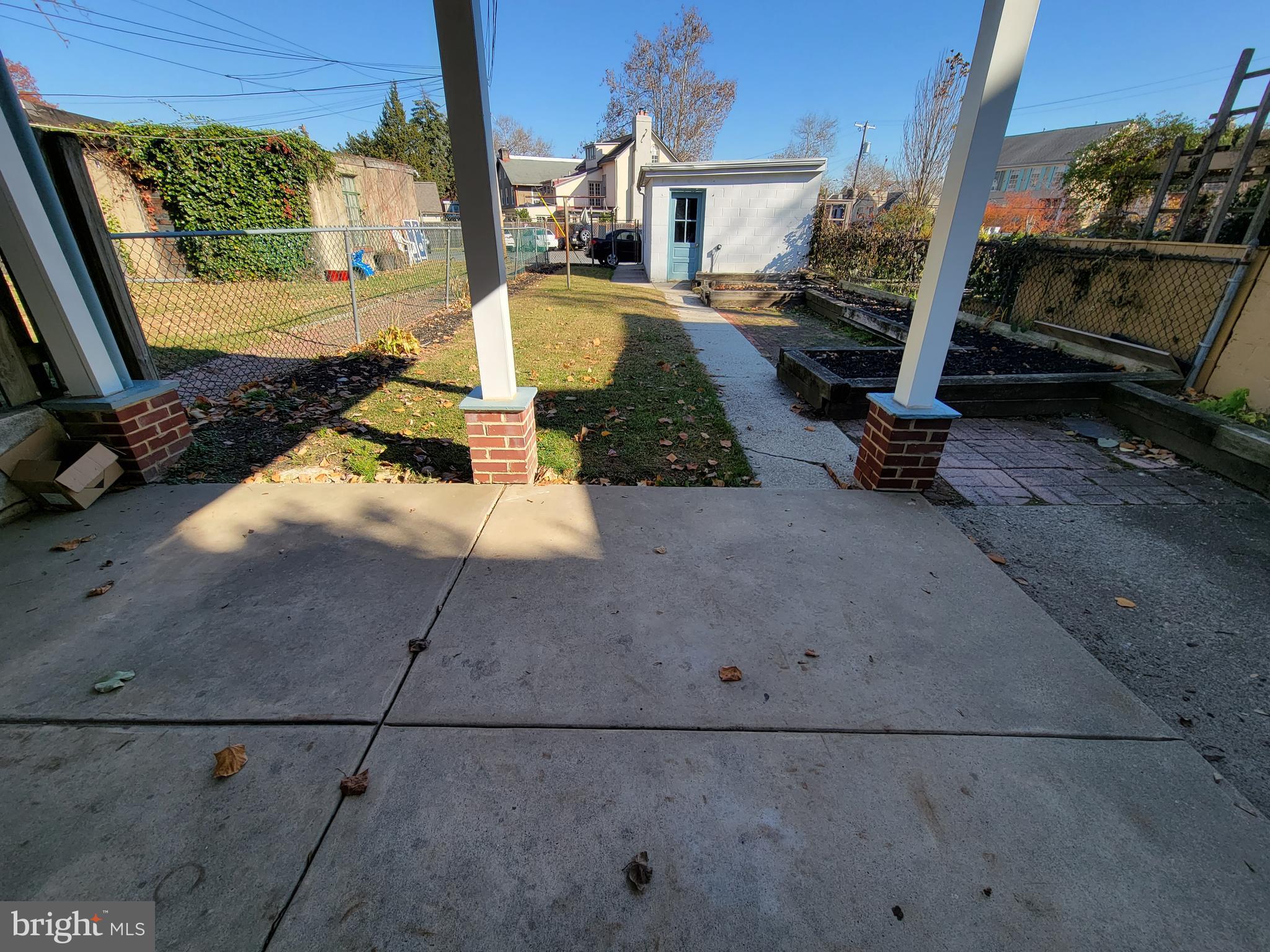 8111 GERMANTOWN AVENUE