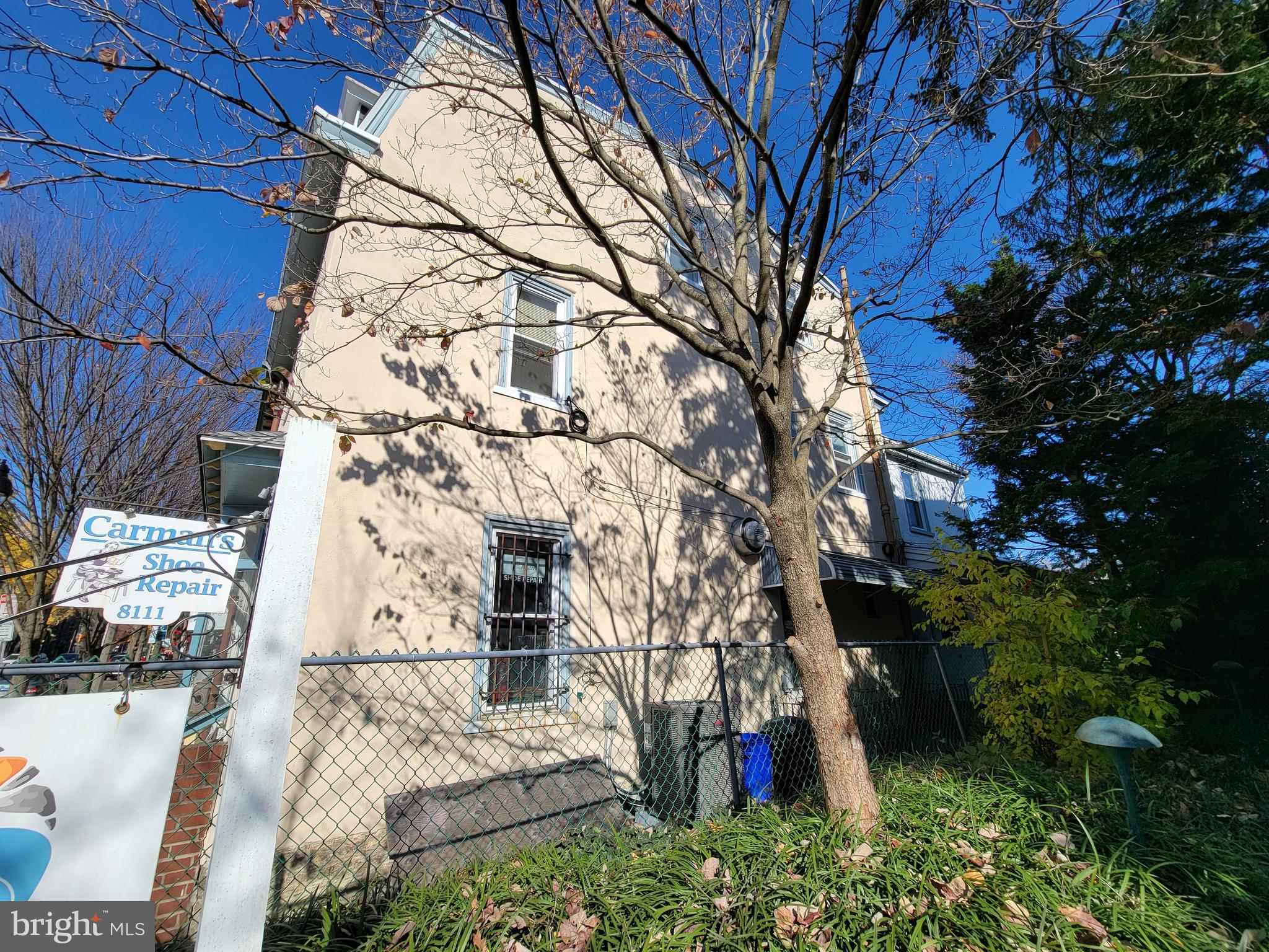 8111 GERMANTOWN AVENUE