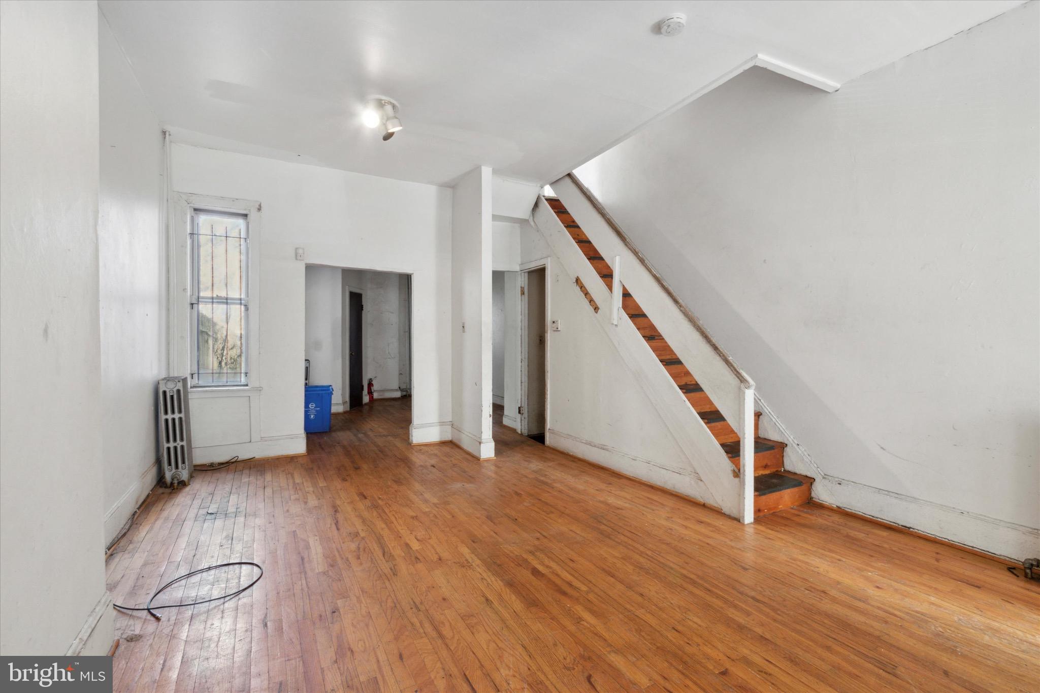 824 LELAND STREET