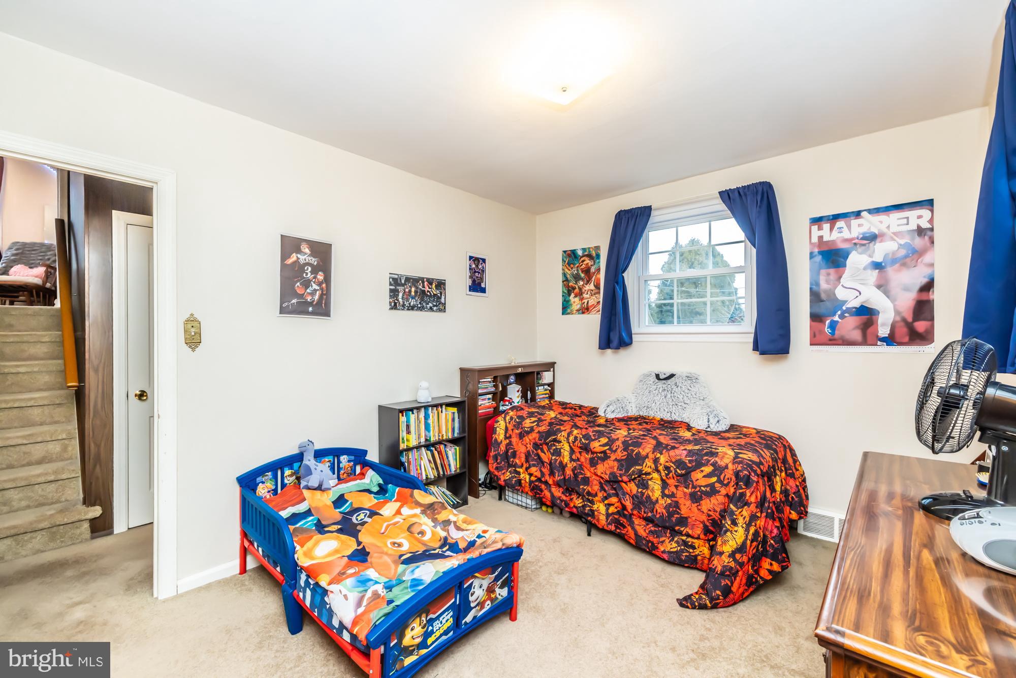 8568 LYKENS LANE