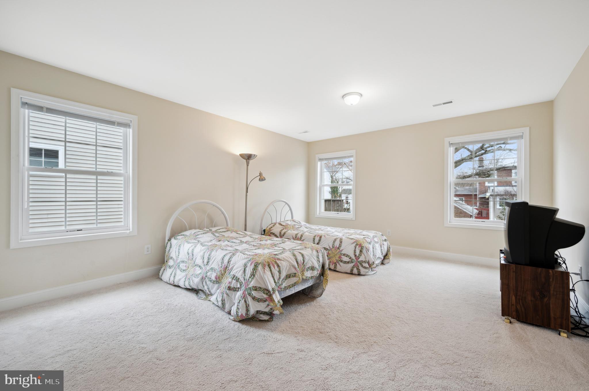 625 KEELY COURT
